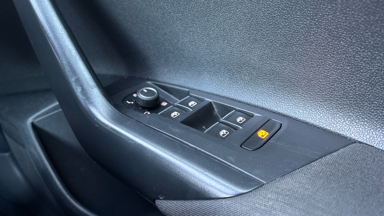 Volkswagen Taigo 1.0 TSI 115 R-Line 5dr DSG Petrol Hatchback